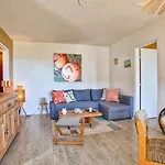 Sur La Plage-beachside Retreat