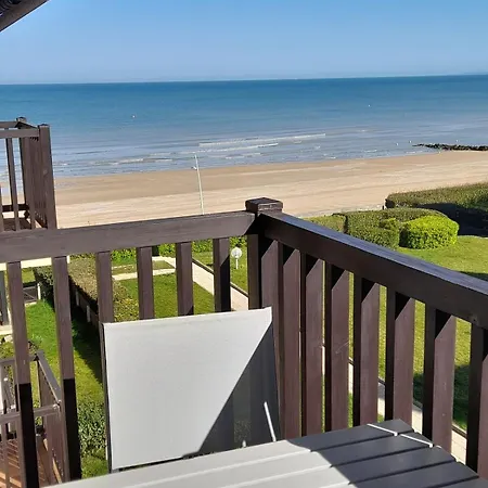 Sur La Plage-beachside Retreat Apartmán *